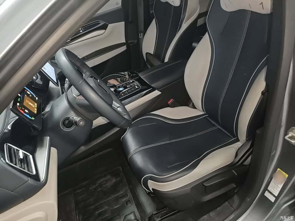 BYD Qin, 2023 22