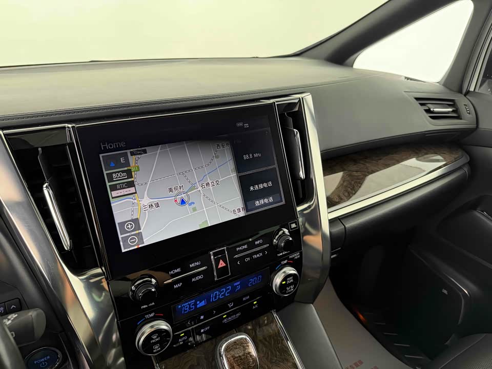 Toyota Elfa