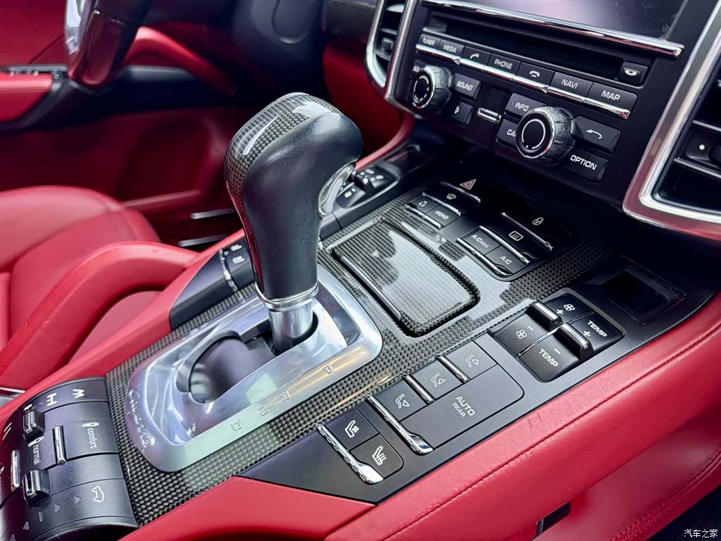 Porsche Cayenne, 2013 16
