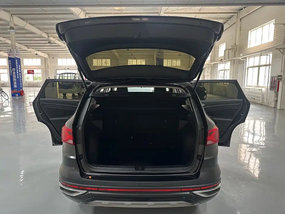 Jetta VS7