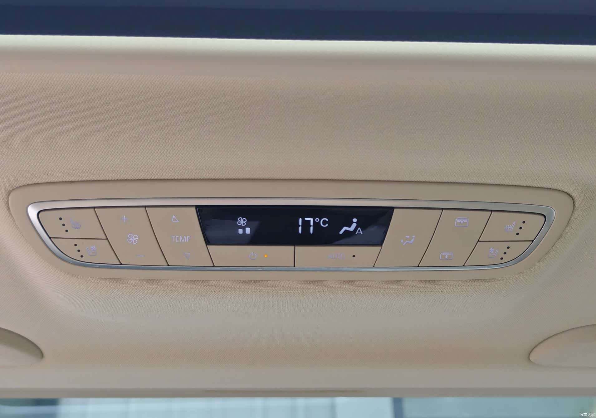 Buick GL8, 2022 23