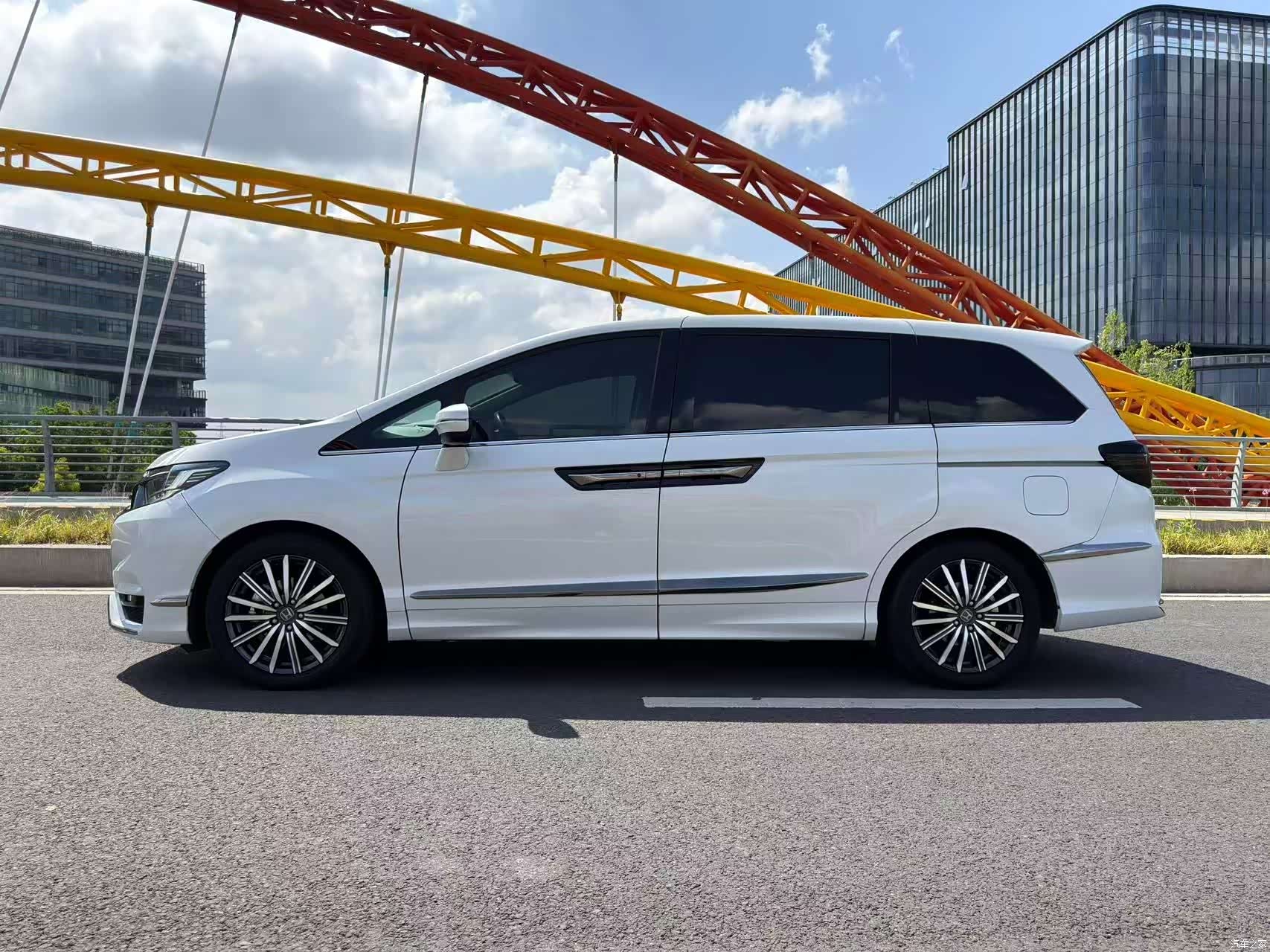 Honda Elysion, 2022 10