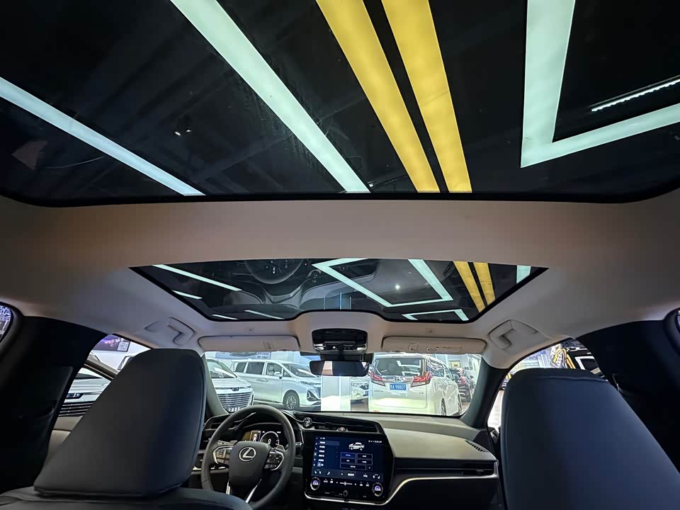 Lexus RZ Lexus RZ