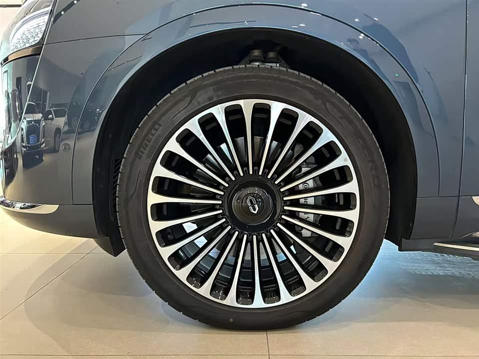 AITO Ask the world M9