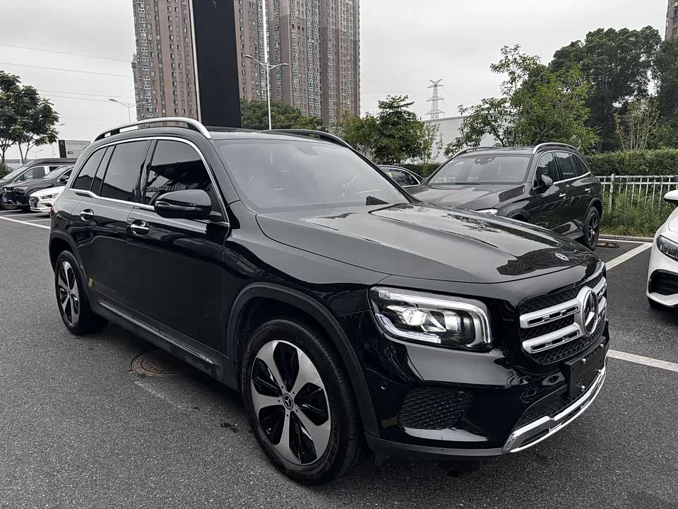 Mercedes-Benz GLB