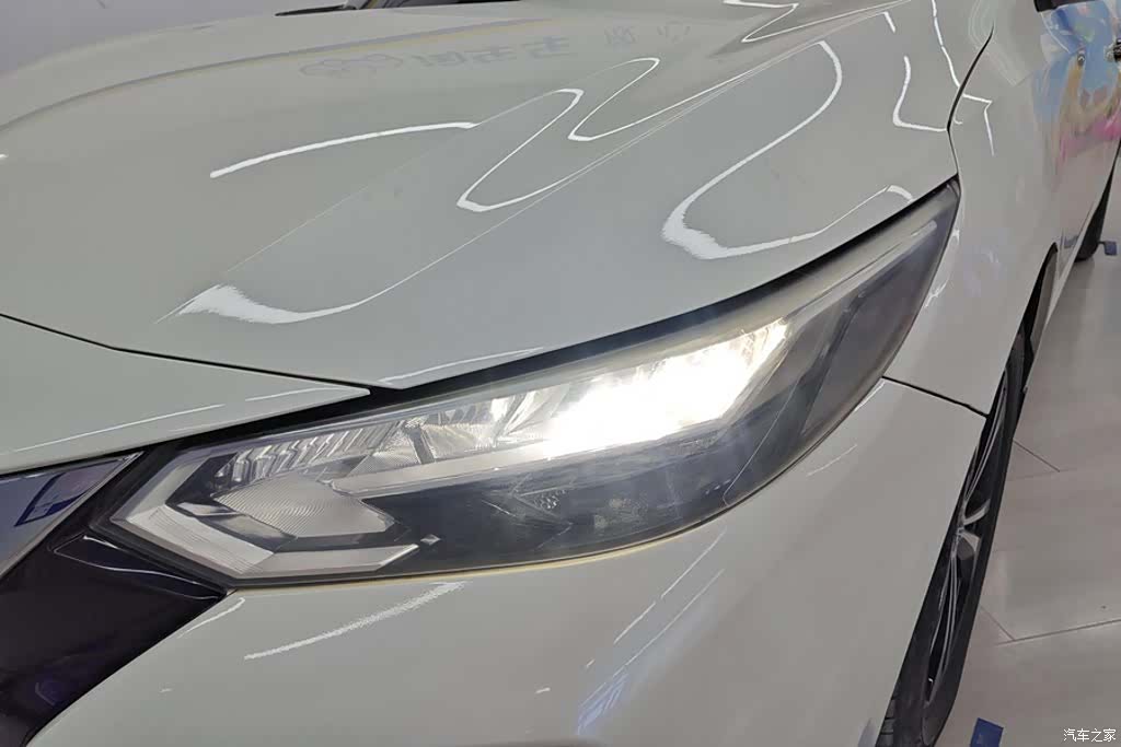 Nissan Sylphy, 2021 все фото