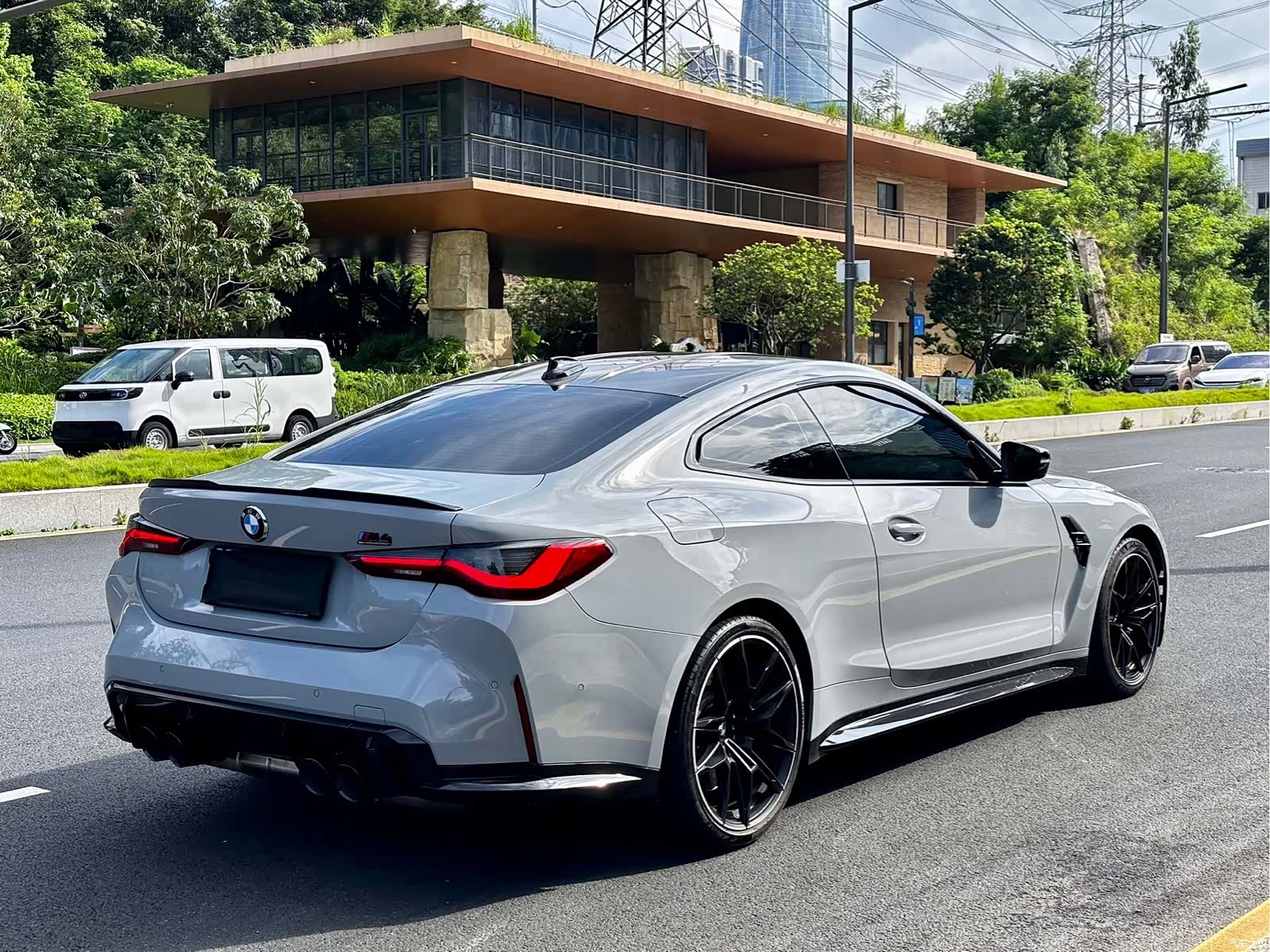 BMW M4, 2021 9