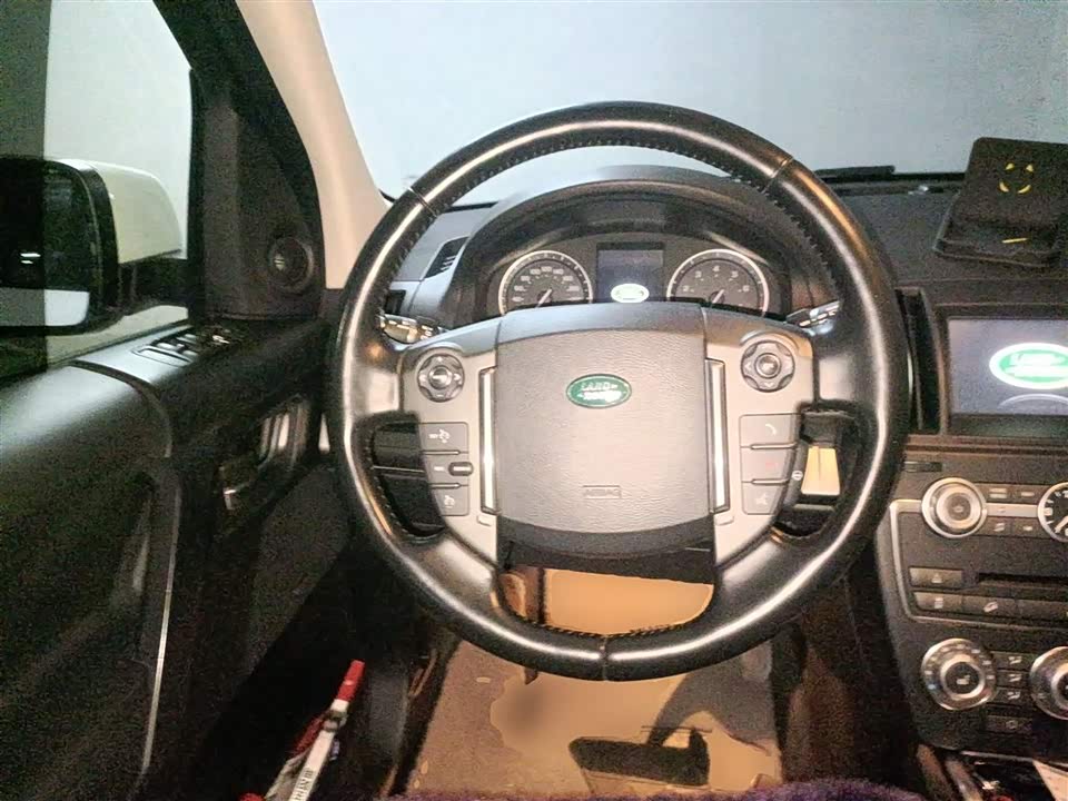 Land Rover Freelander 2