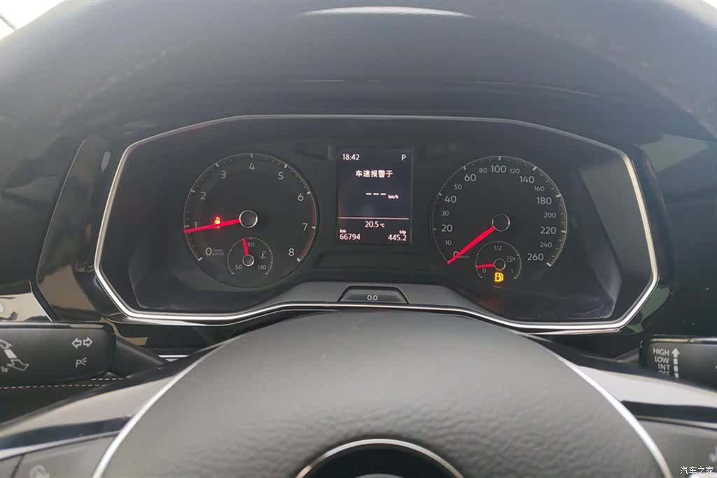 Volkswagen Sagitar, 2020 14