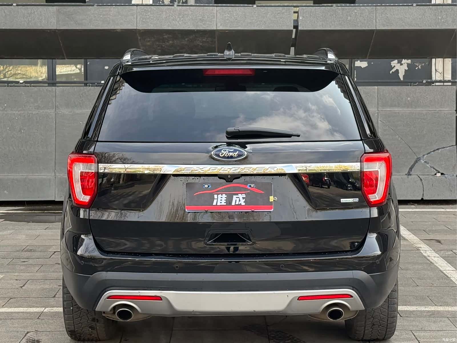 Ford Explorer, 2018 все фото