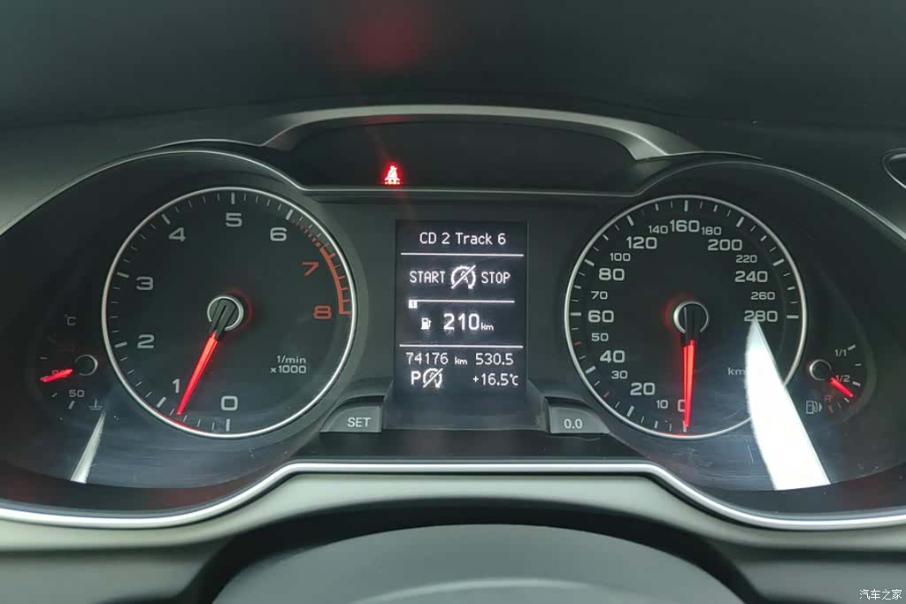 Audi A4L, 2016 14