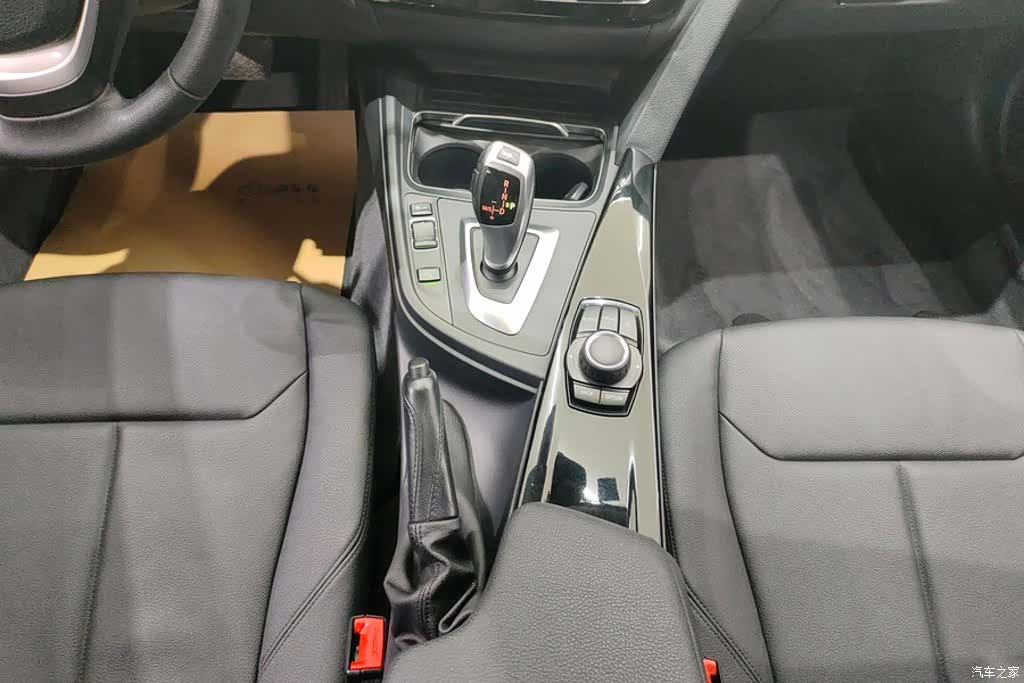 BMW 3 Series, 2017 16