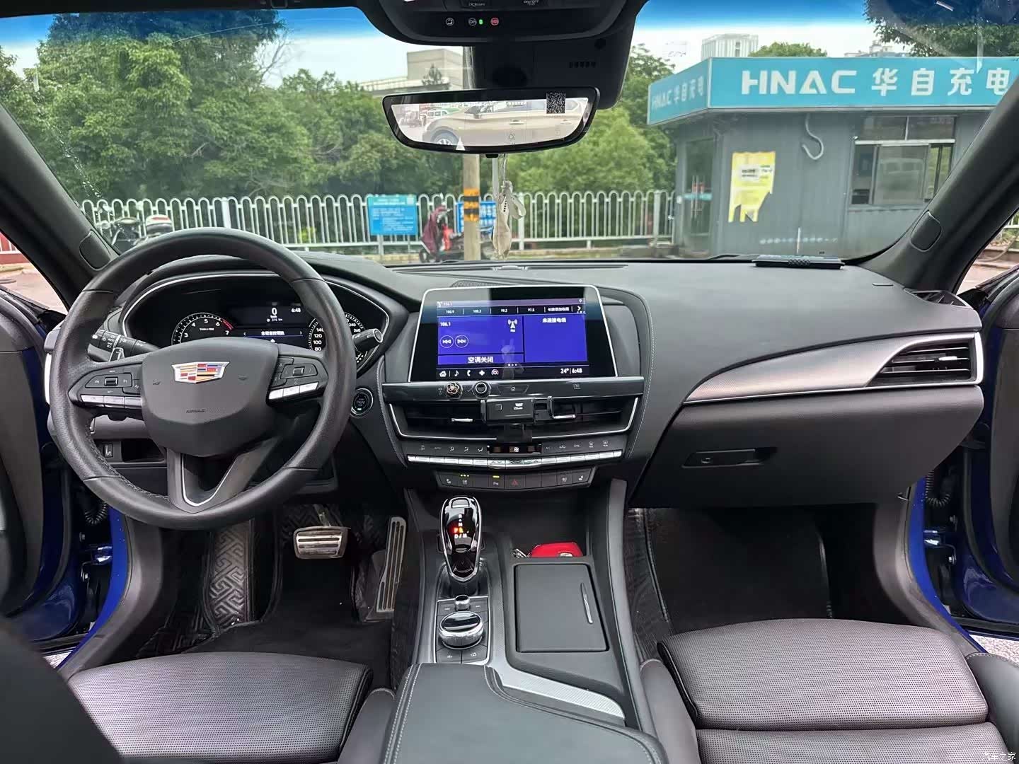 Cadillac CT5, 2021 все фото
