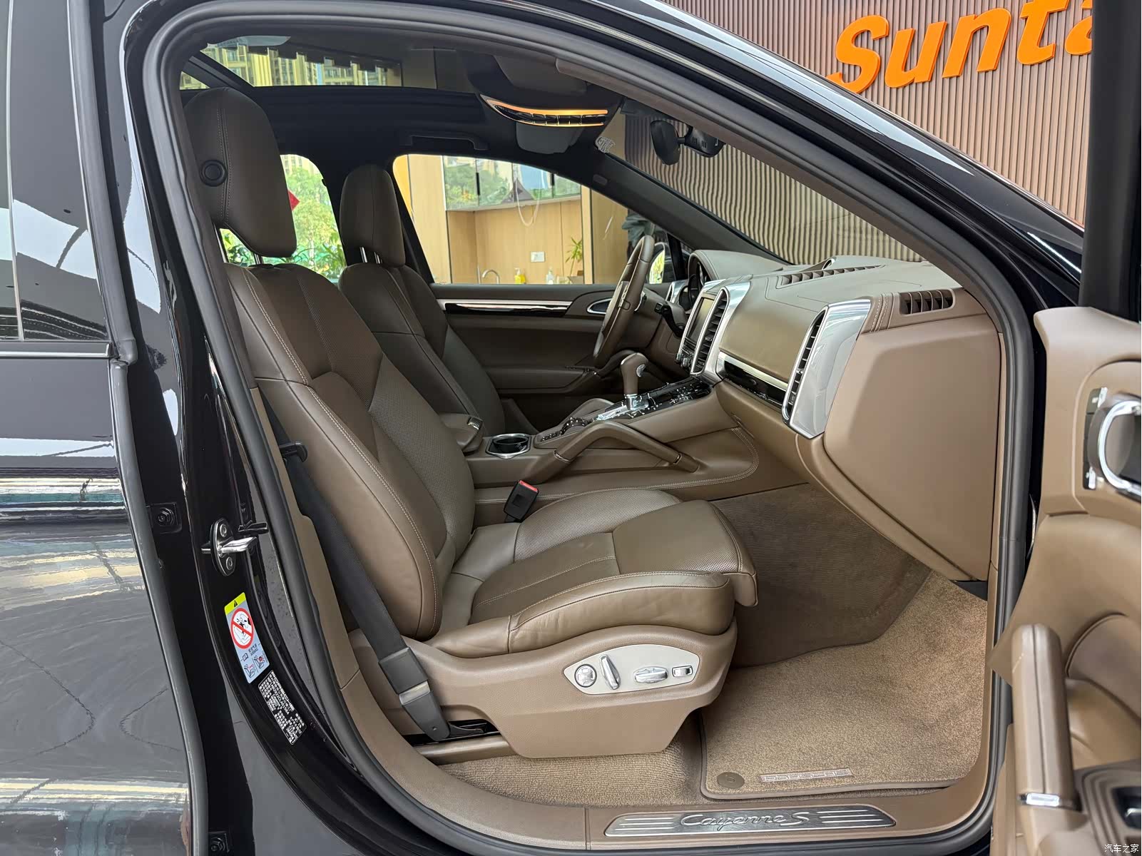 Porsche Cayenne, 2012 28
