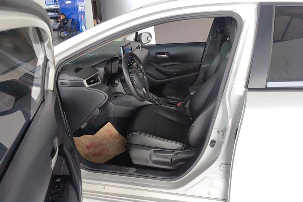 Toyota Corolla, 2021 9
