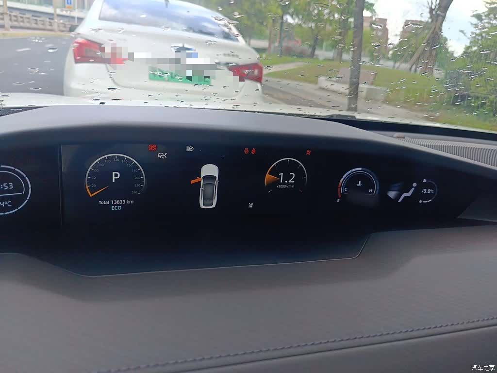 Changan UNI-V, 2024 4