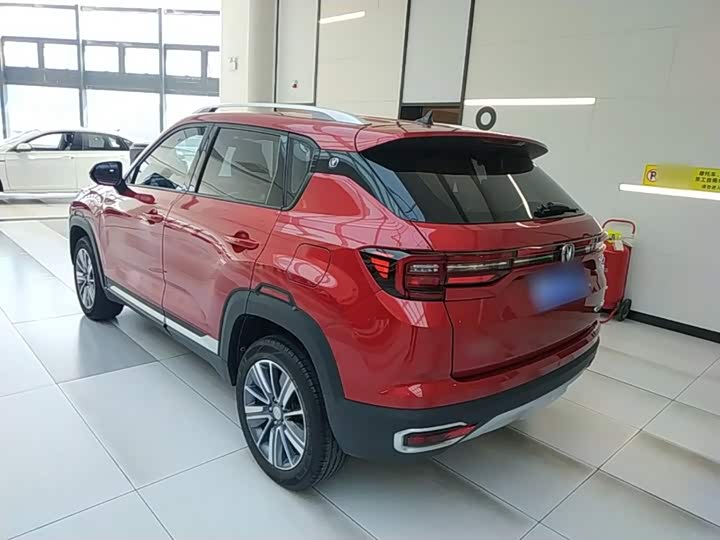 Changan CS35PLUS 2019 1.6L МКПП chang lian ban