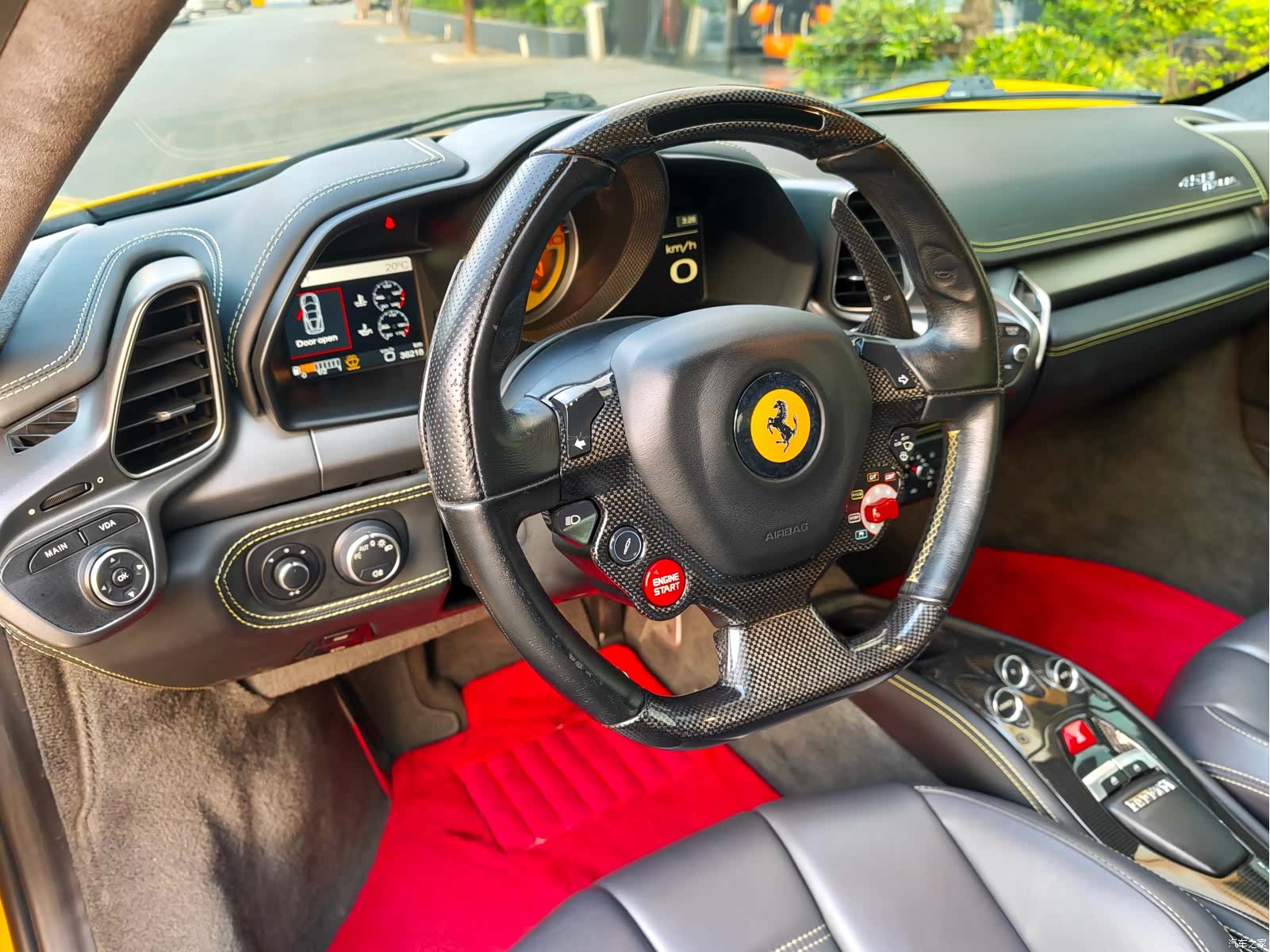 Ferrari 458, 2010 3