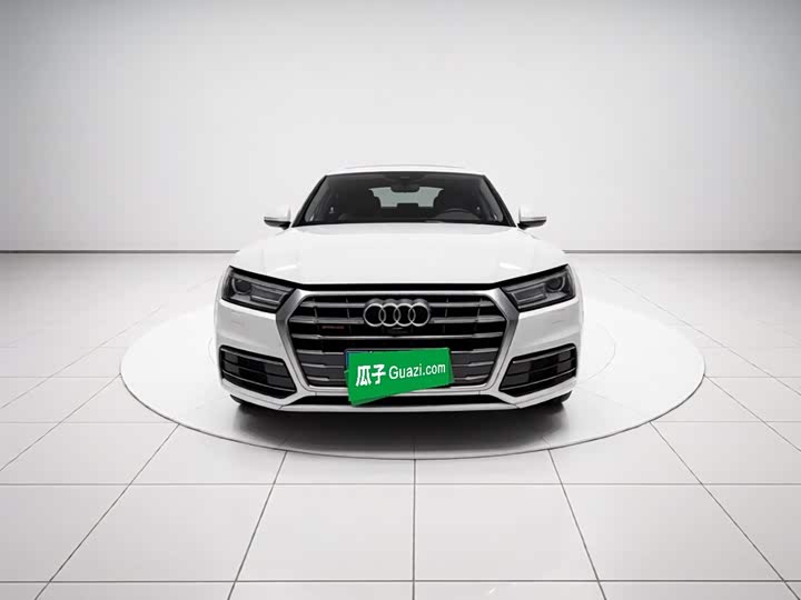 Audi Q5L 2018 40 TFSI rong xiang Style China VI