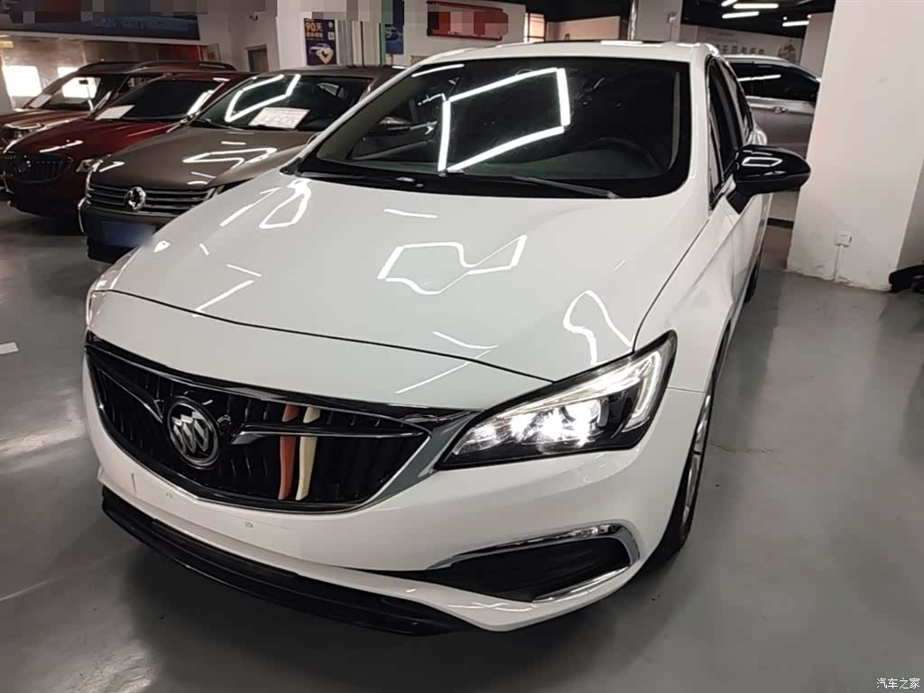 Buick Verano, 2018 1
