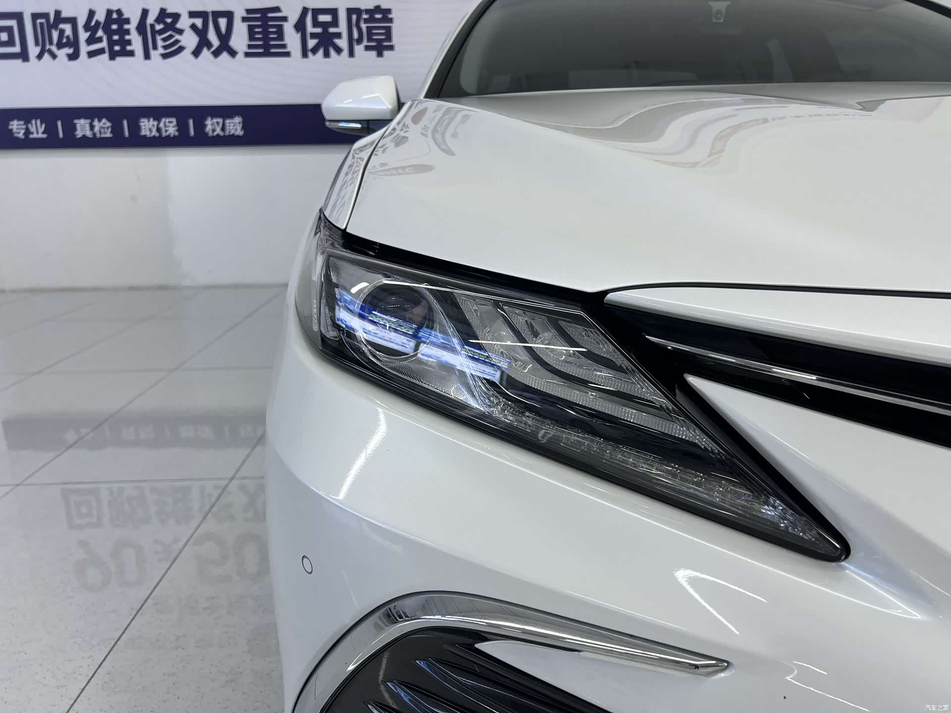 Toyota Camry, 2023 3