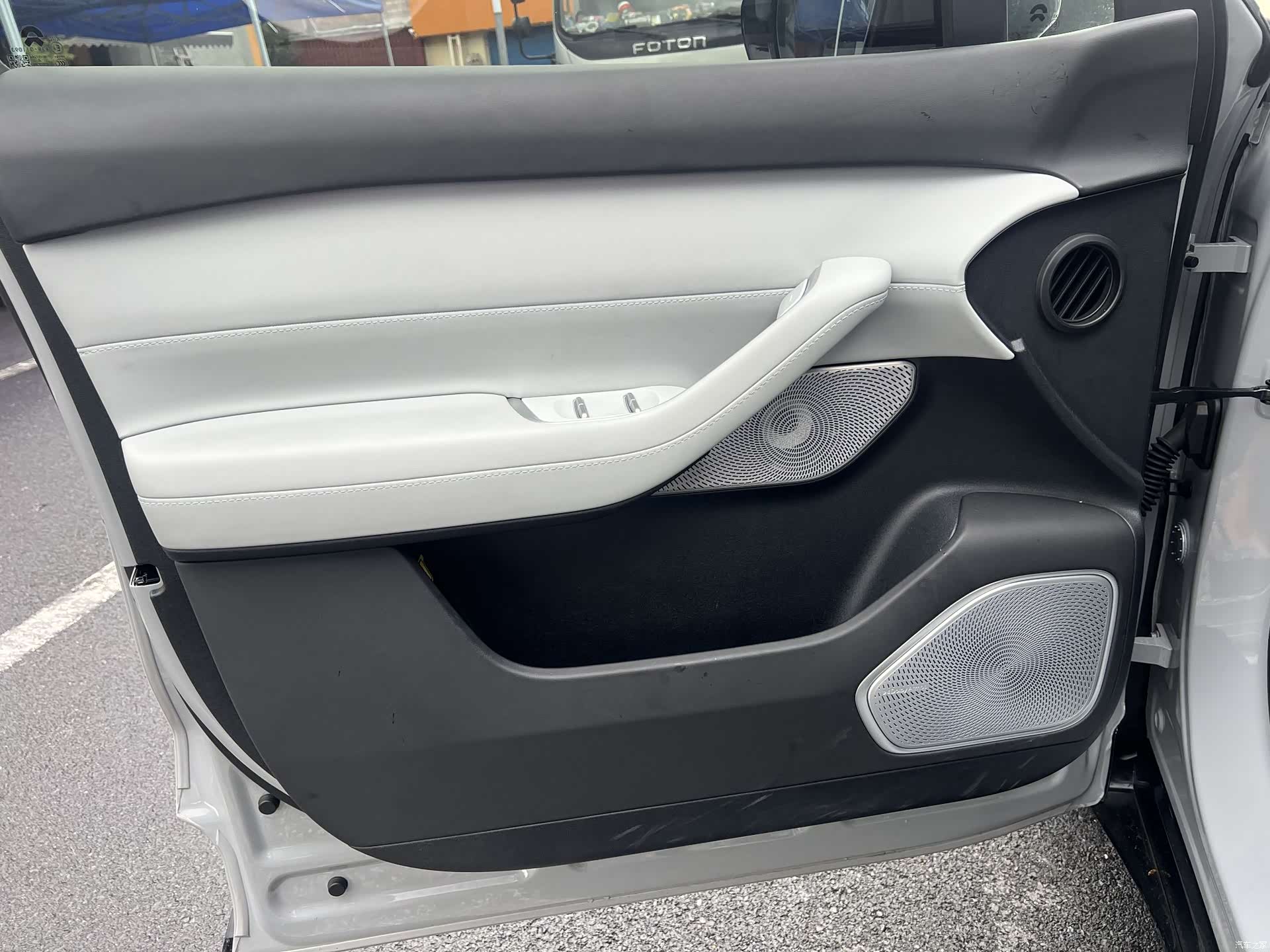 NIO ES6, 2025 10