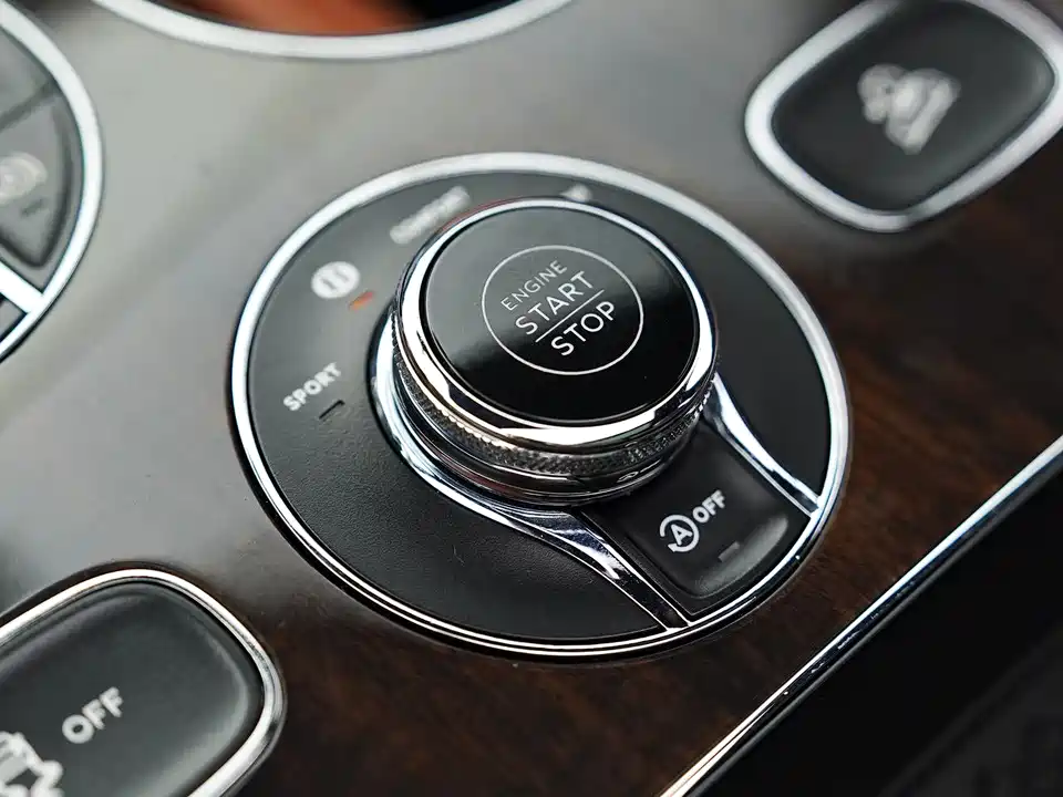Bentley Tim Yue Bentley Tim Yue