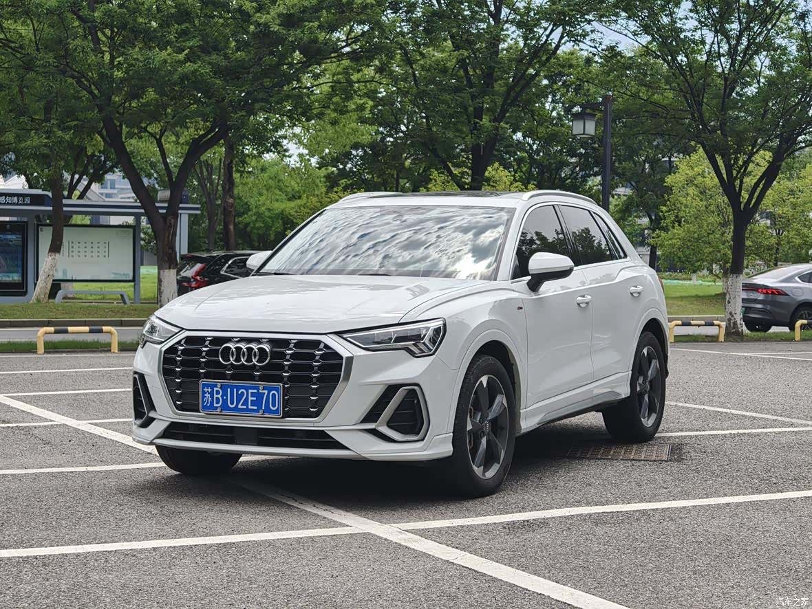 Audi Q3, 2019 1