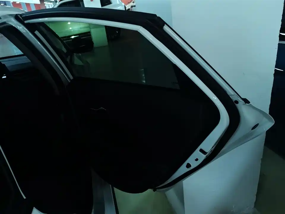 Geely Binrui Geely Binrui