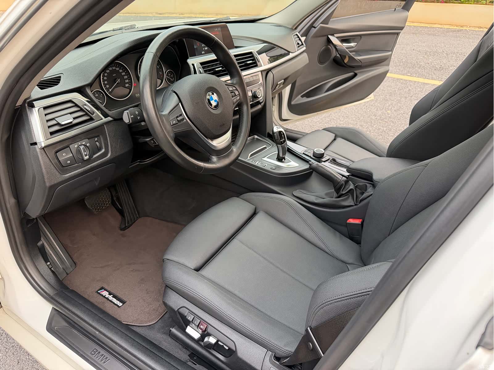 BMW 3 Series, 2018 9