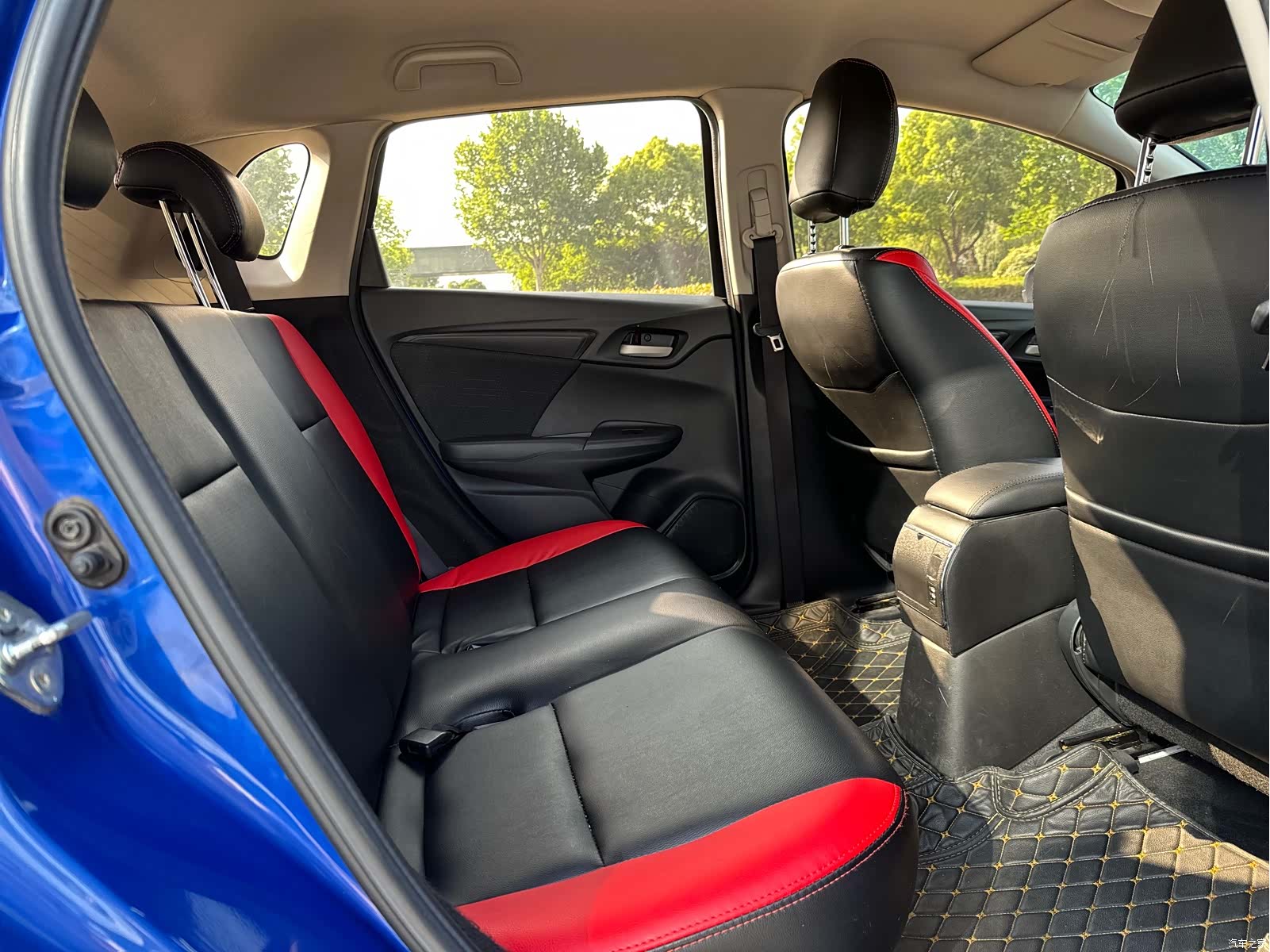 Honda Fit, 2016 10