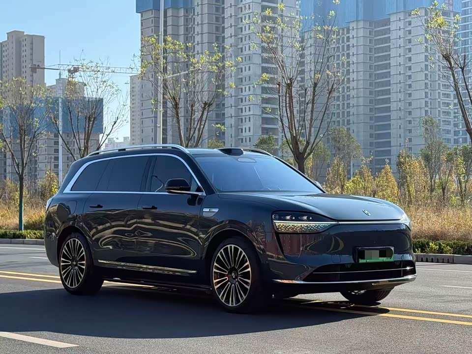 AITO Ask the world M9