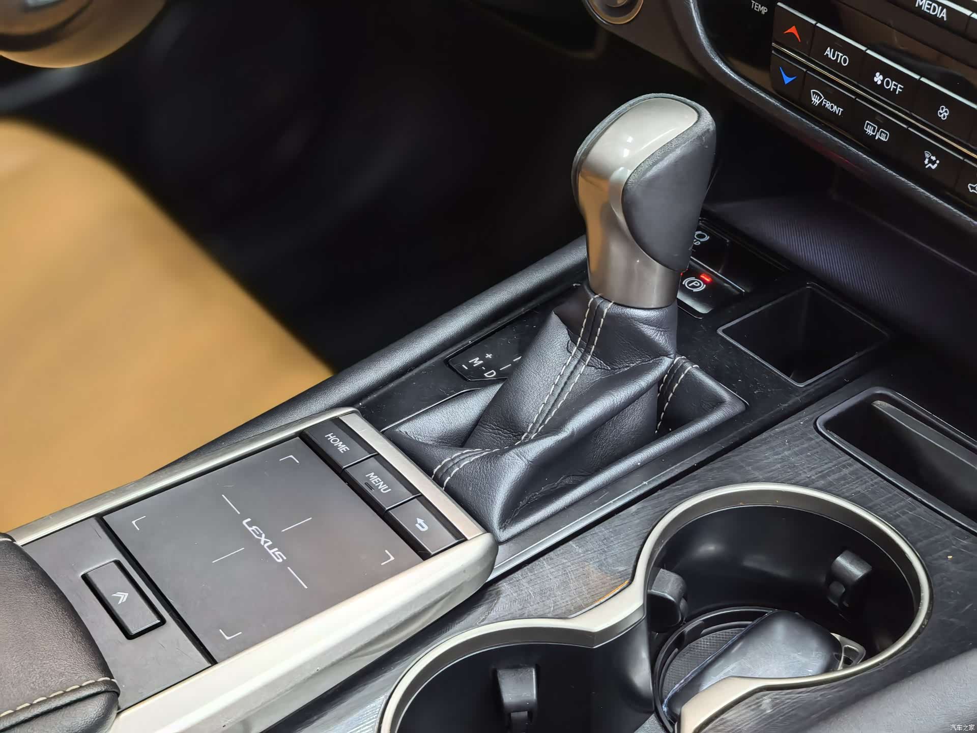 Lexus RX, 2021 25