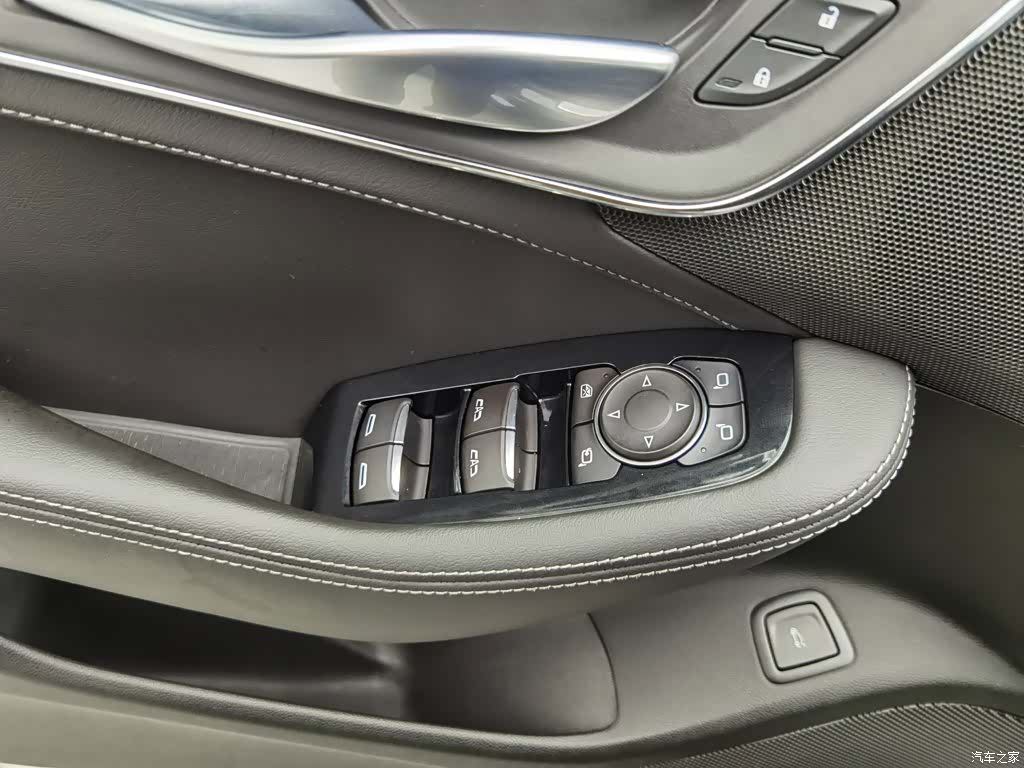 Cadillac CT5, 2022 9