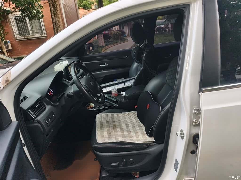Kia KX7, 2018 8