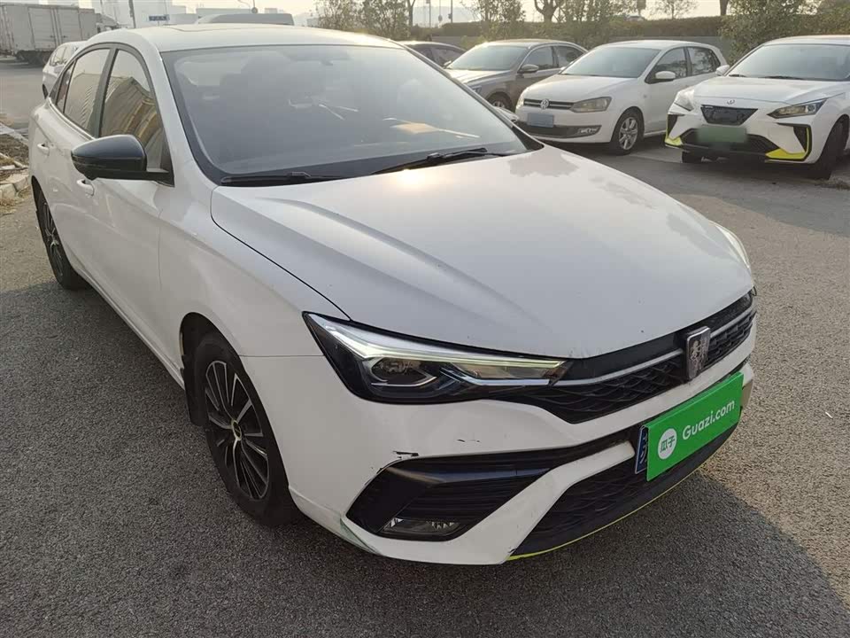 Roewe i5