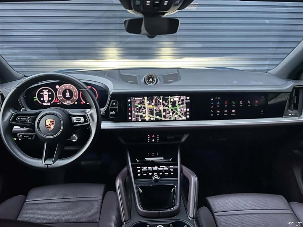 Porsche Cayenne, 2024 9