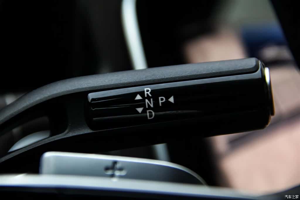 Mercedes-Benz E-Class, 2024 20