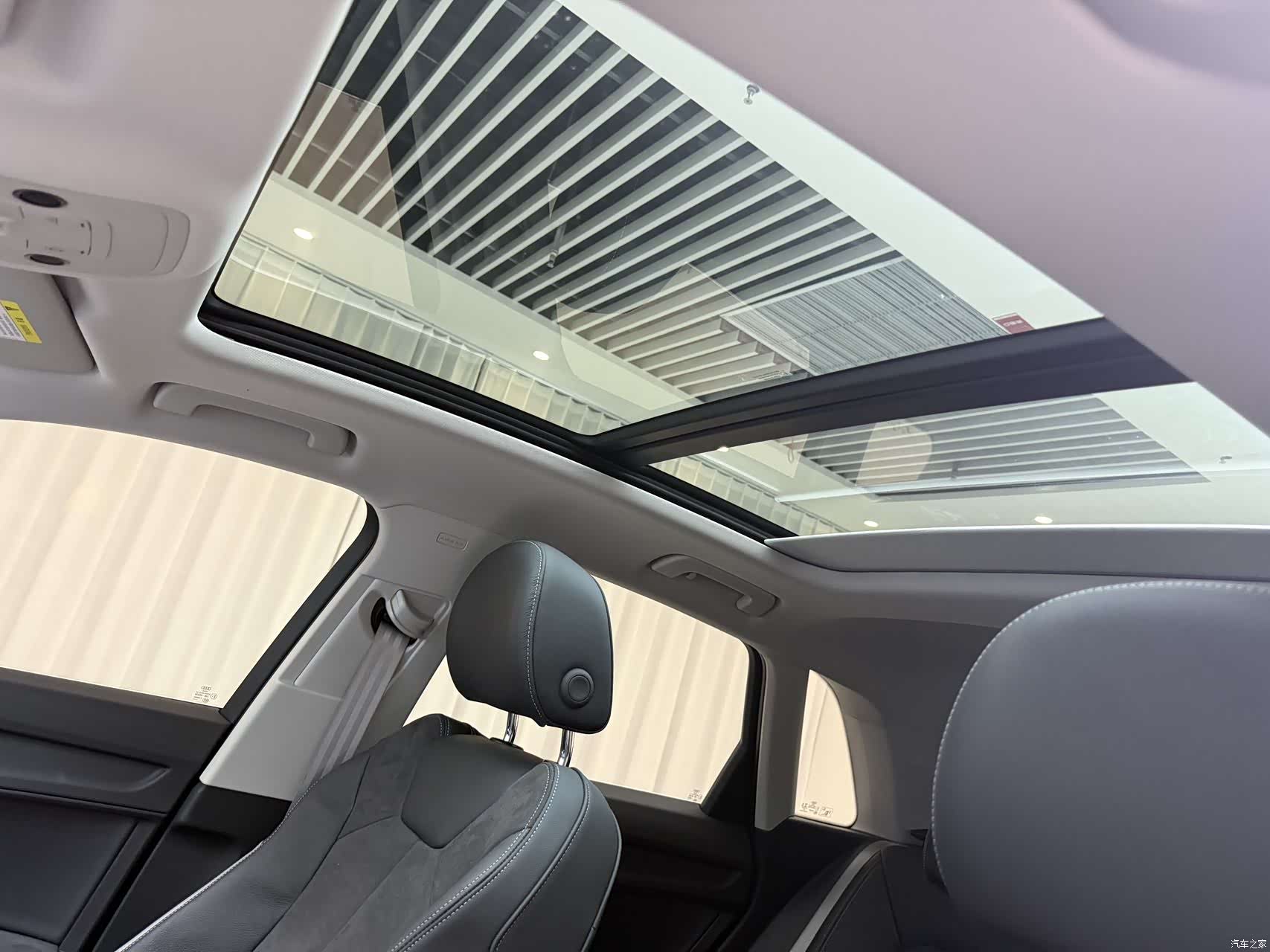 Audi Q3, 2023 11