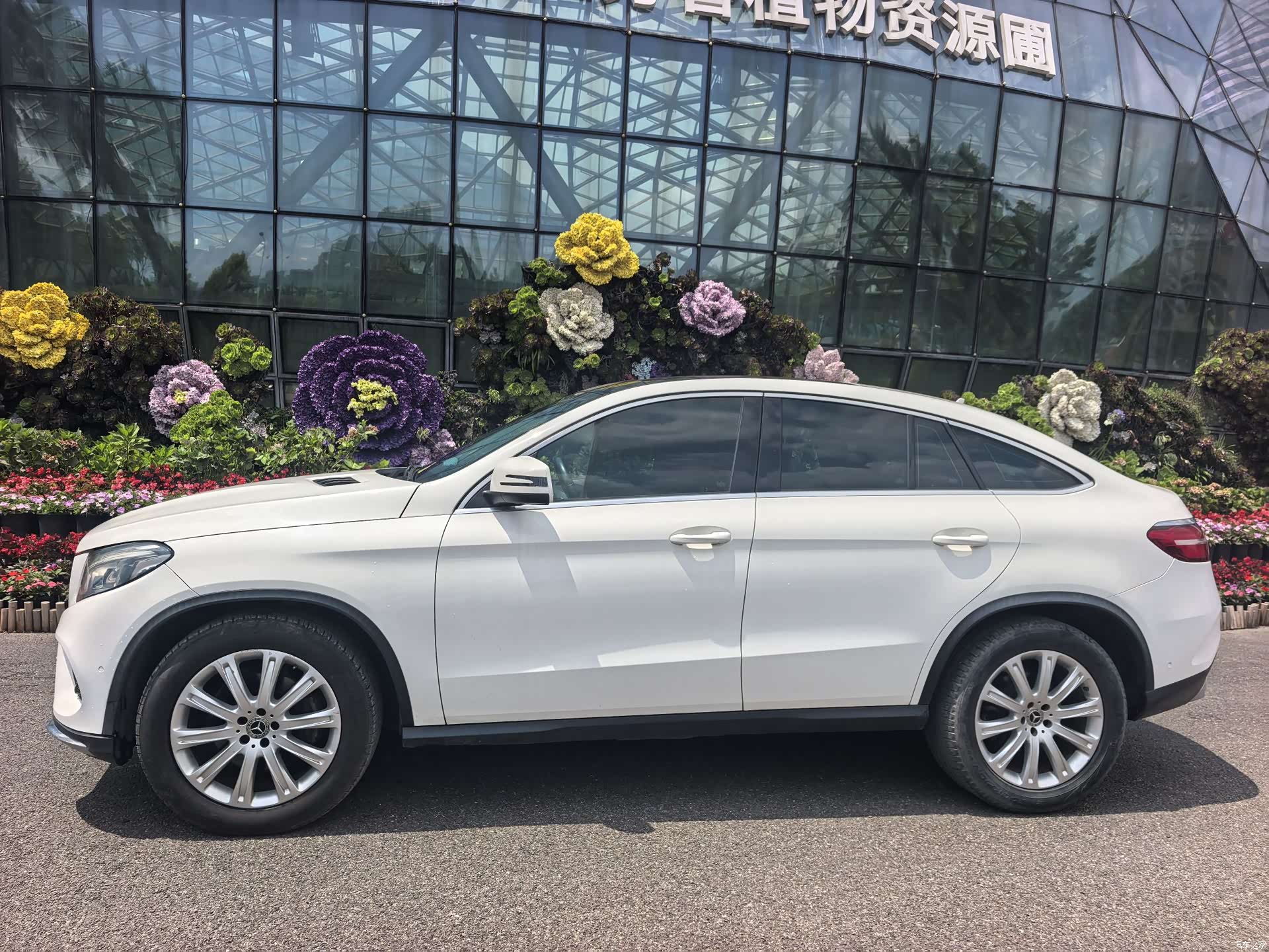 Mercedes-Benz GLE, 2018 3