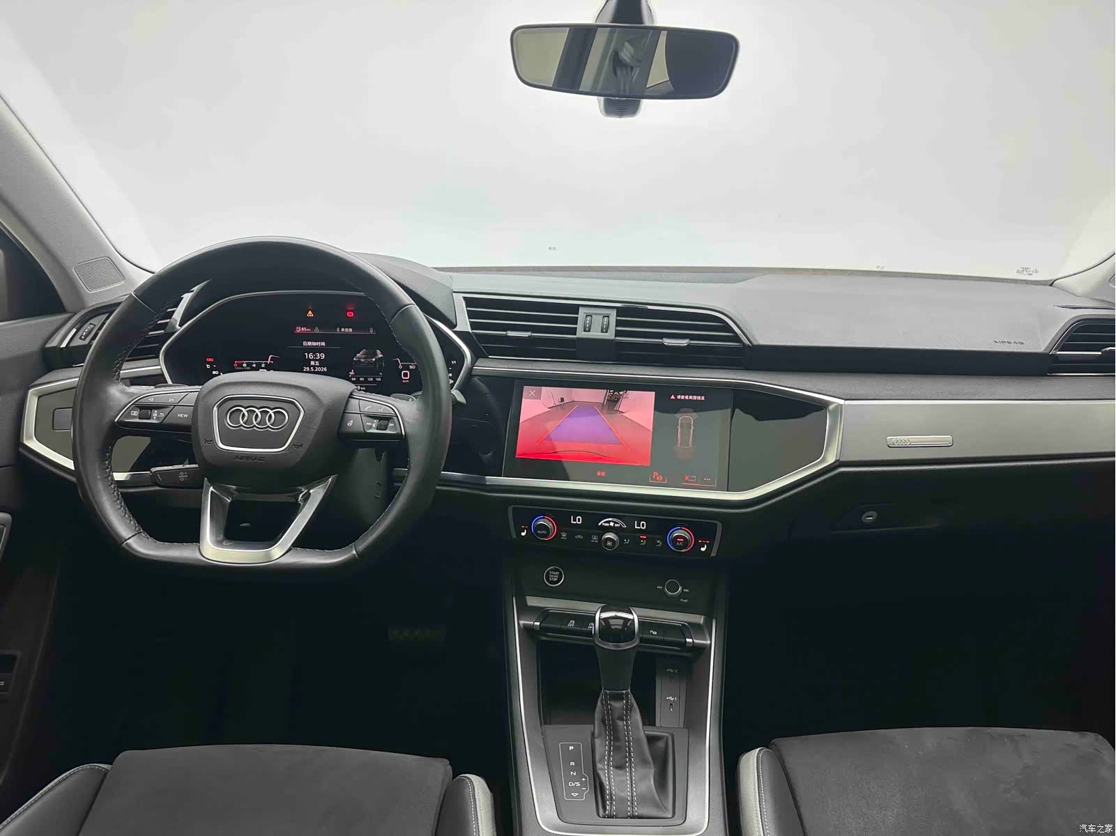 Audi Q3, 2022 14