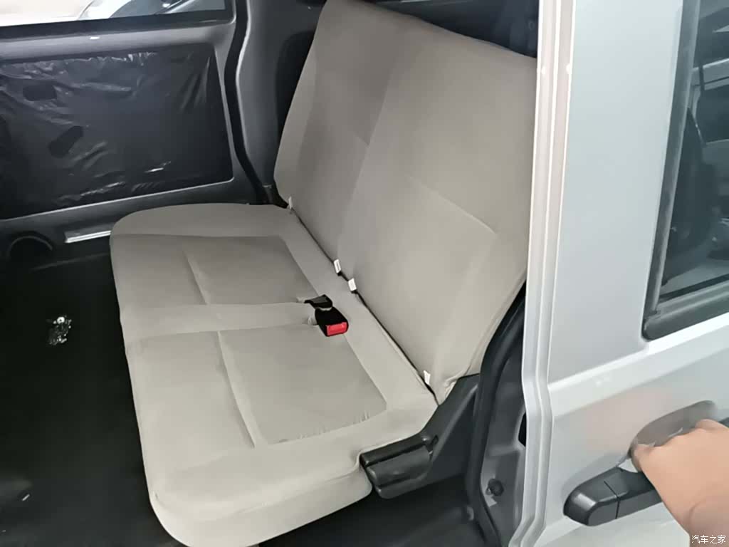 Wuling S, 2022 17