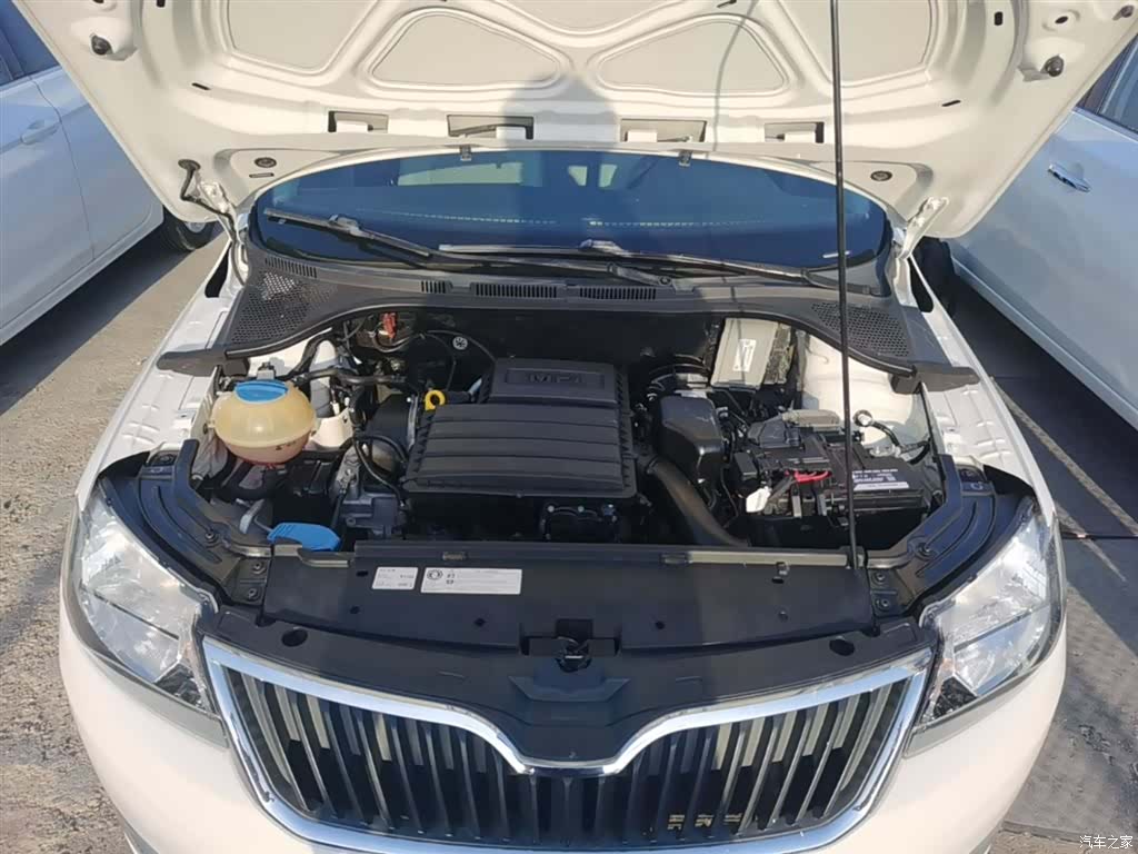 Skoda Rapid, 2015 20