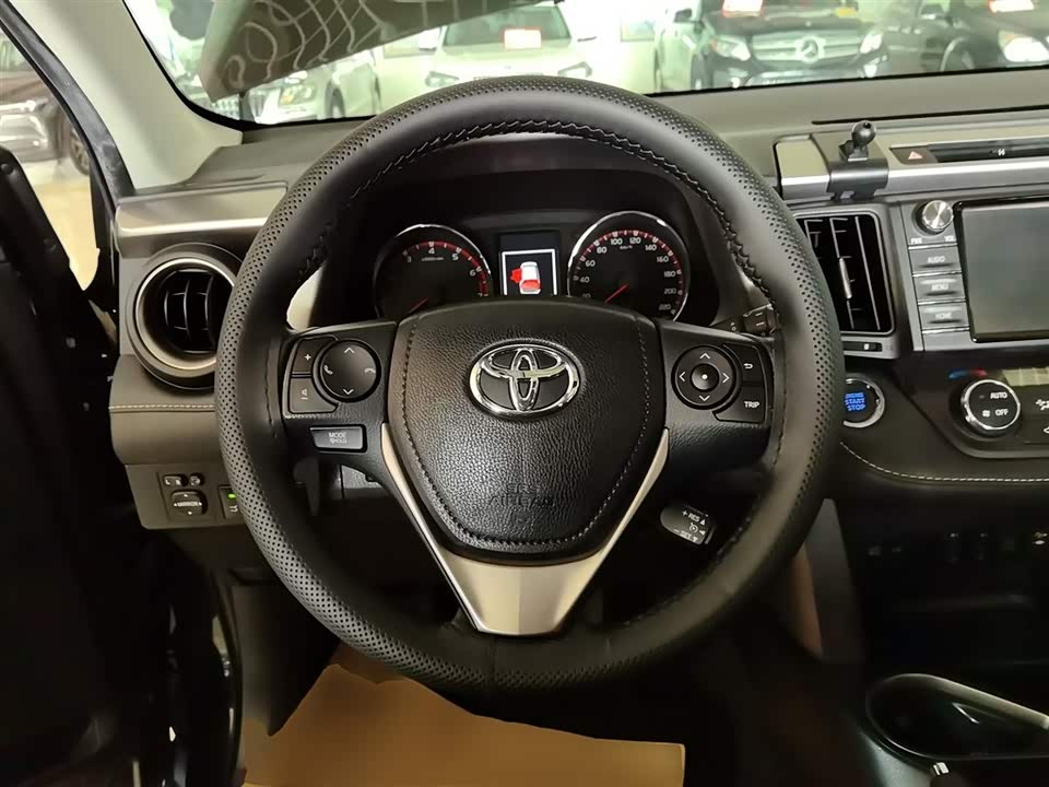 Toyota RAV4 Rongfang
