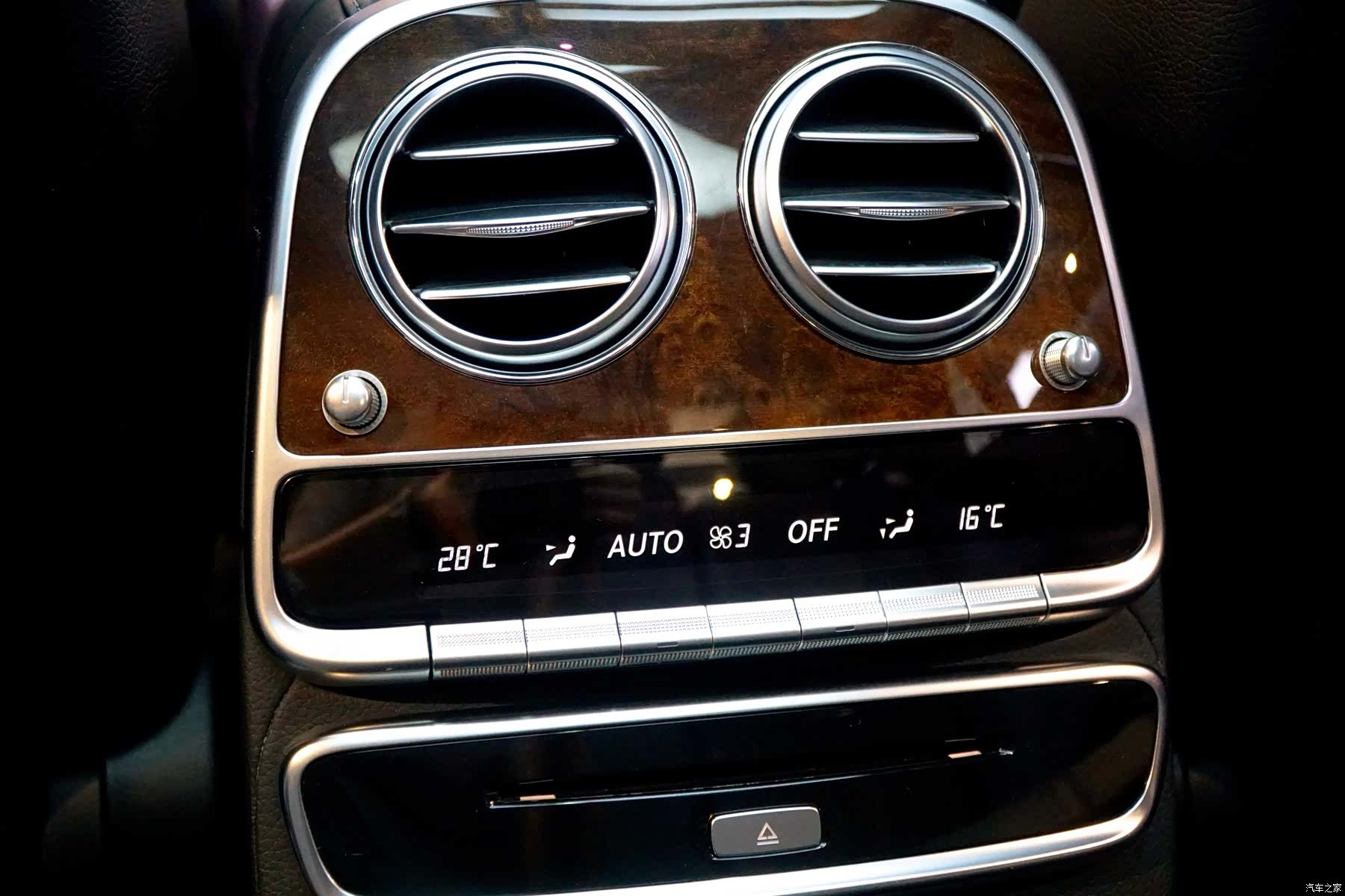 Mercedes-Benz S-Class, 2018 17