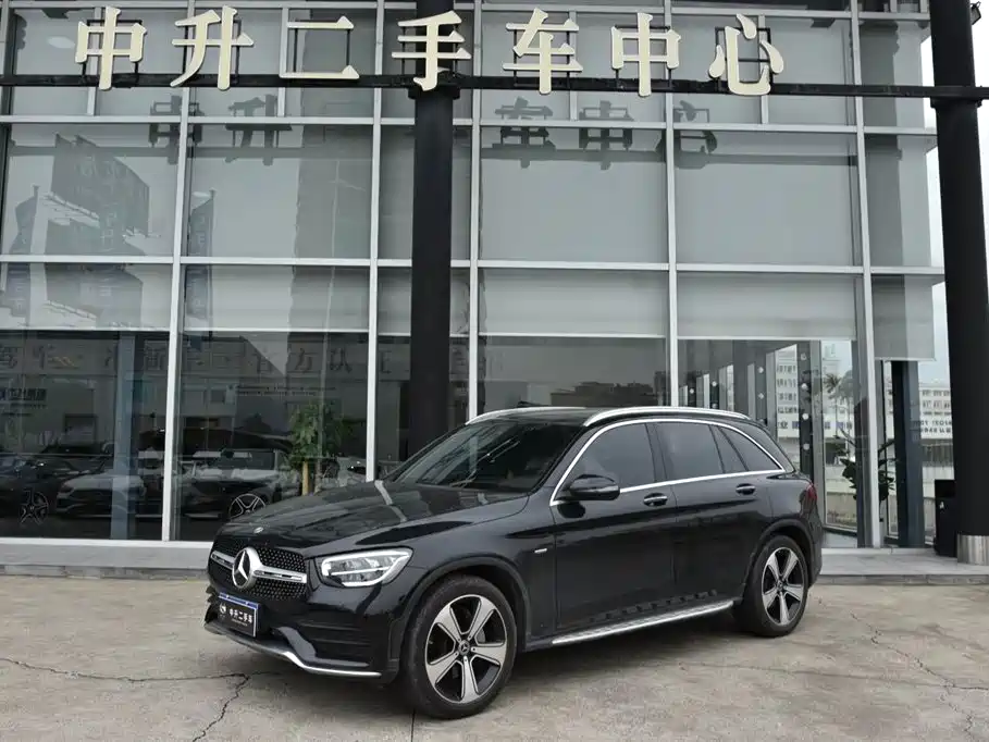 Mercedes-Benz GLC Mercedes-Benz GLC