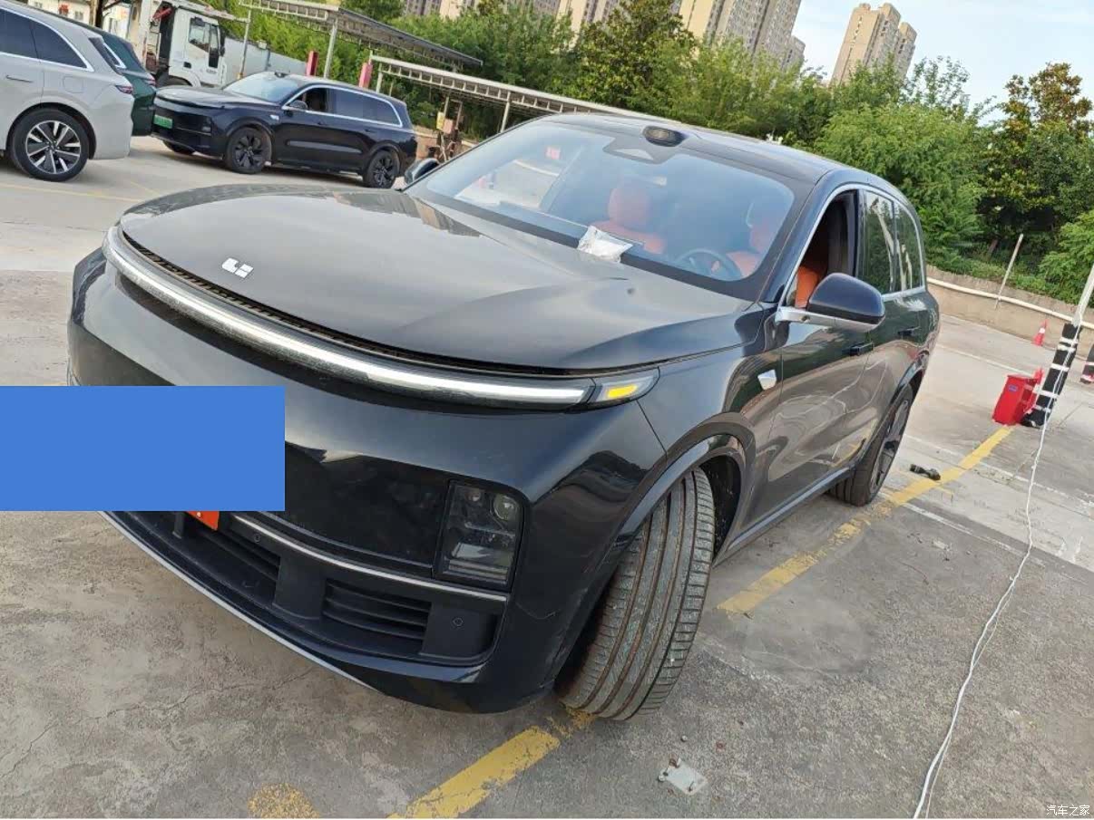 Li Auto L8, 2025 1