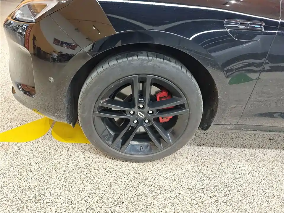 HarmonyOS Ask the world M5