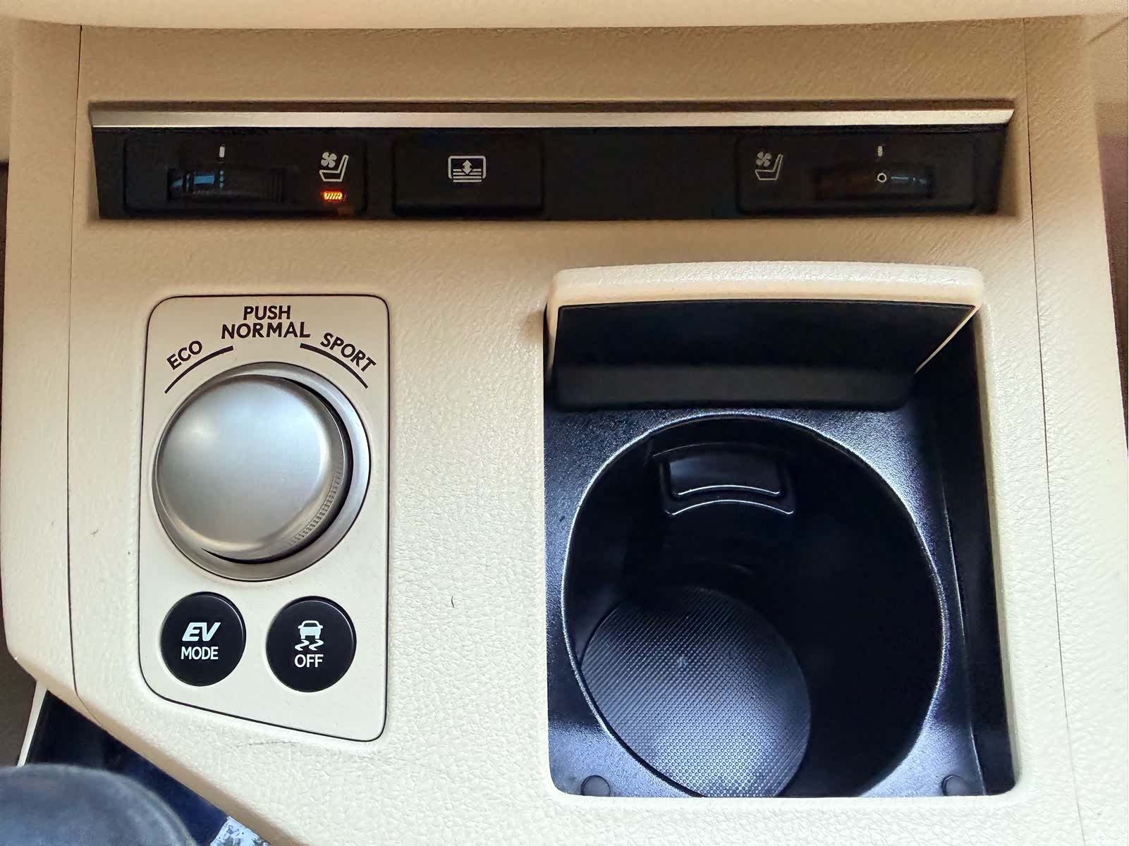 Lexus ES, 2014 19