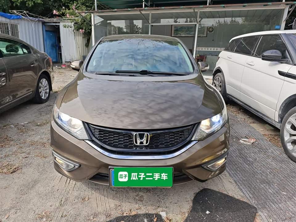 Honda Jade